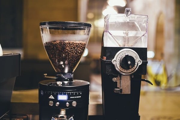 Comparatif 2023 : Trouvez la Meilleure Machine à Café Bosch pour Votre Cuisine